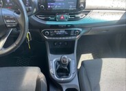 Hyundai i30 10