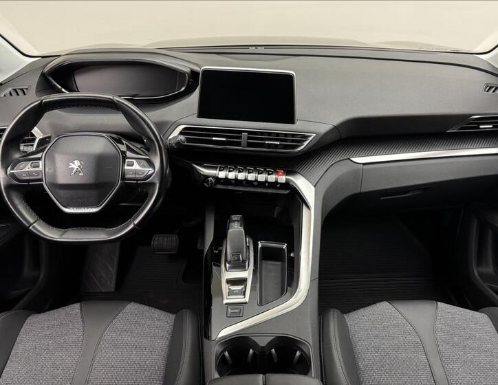 Peugeot 5008 7