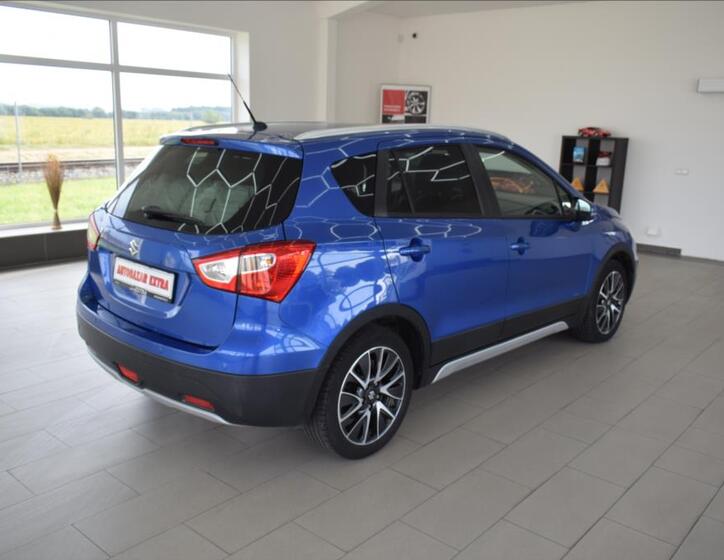 Suzuki SX4 S-Cross 5
