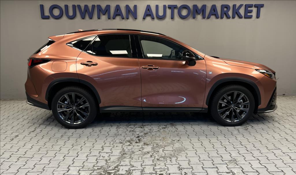 Lexus NX 450h plus