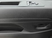 Toyota ProAce 9
