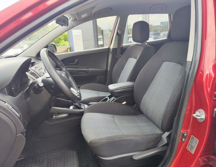 KIA Ceed 13