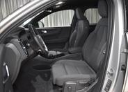 Volvo XC40 8