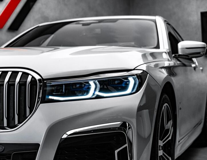 BMW Řada 7 8
