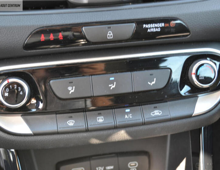 Hyundai i30 30