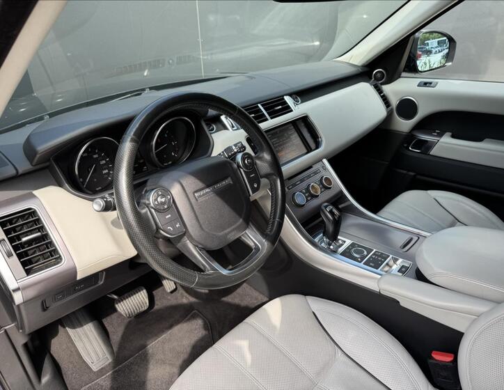 Land Rover Range Rover Sport 9