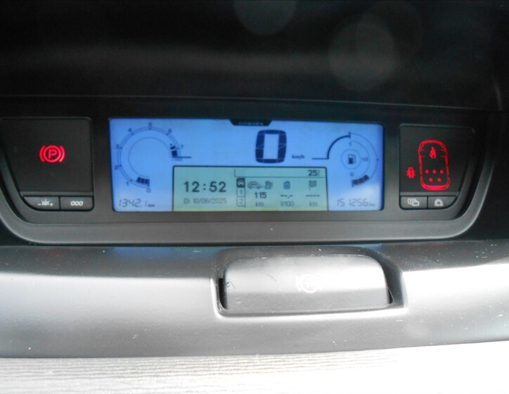 Citroën C4 Picasso 19