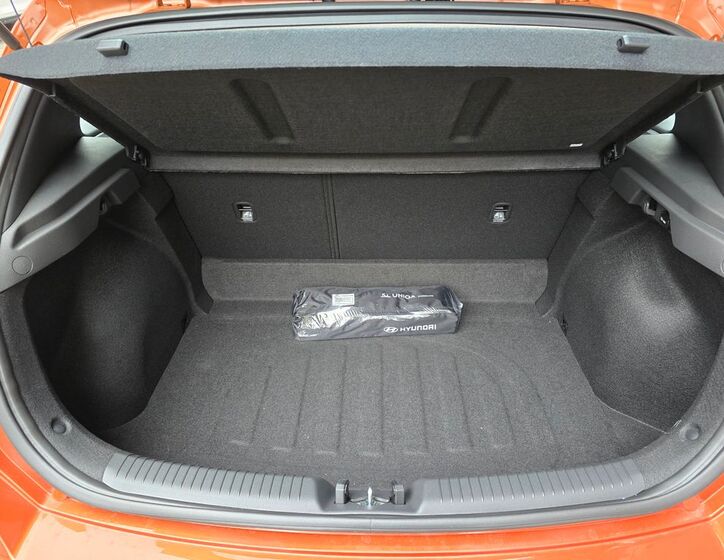 Hyundai i30 24