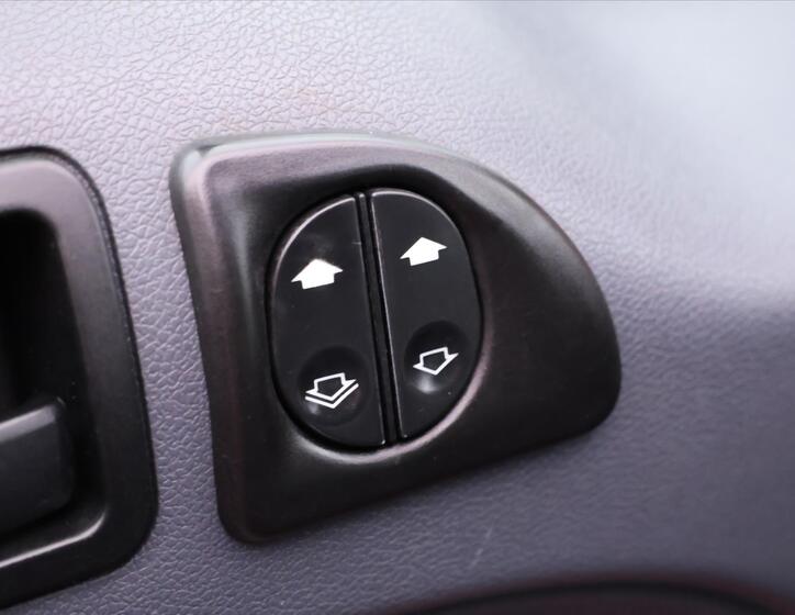 Ford Tourneo Connect 13