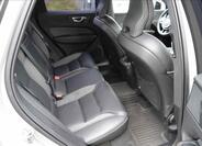 Volvo XC60 16