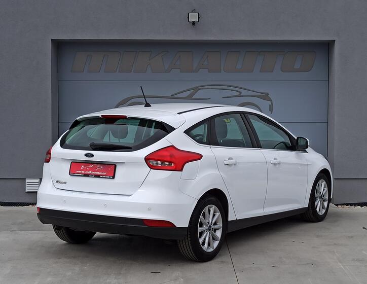 Ford Focus 5