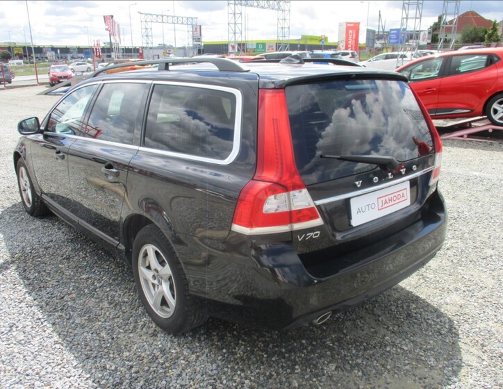 Volvo V70 8