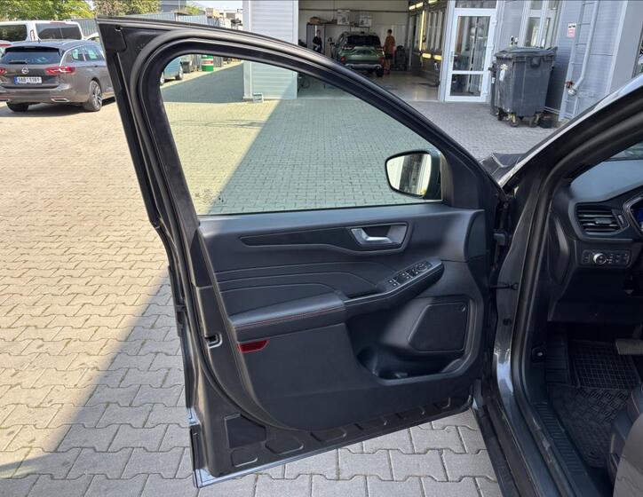 Ford Kuga 21
