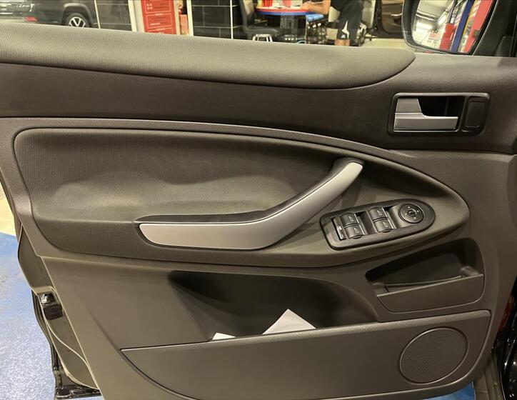 Ford Kuga 19