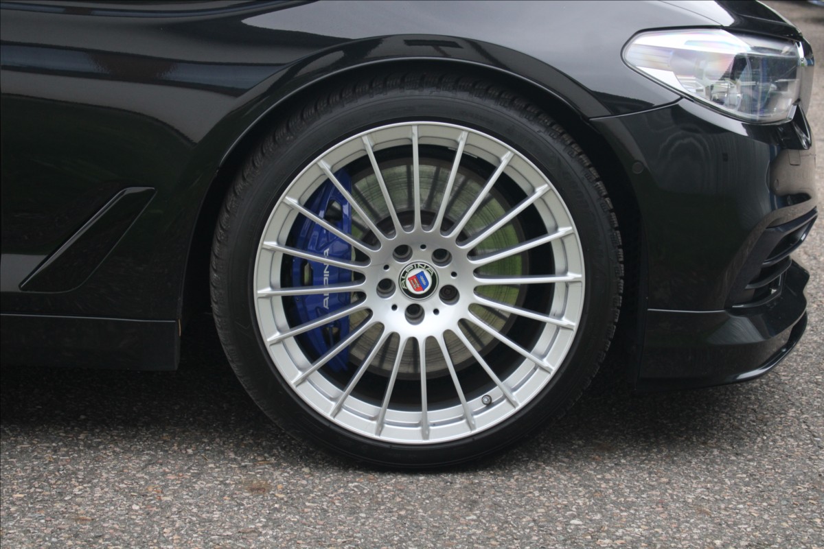 Alpina D5