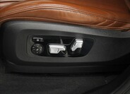 BMW X7 33