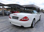 Mercedes-Benz SL 11