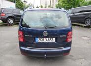 Volkswagen Touran 5