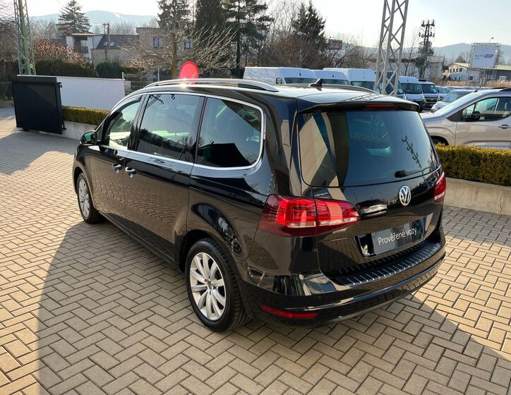 Volkswagen Sharan 4