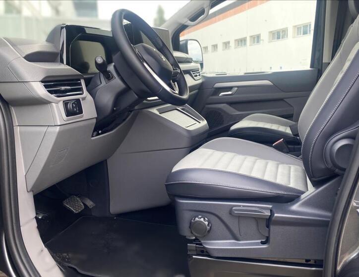 Volkswagen Caravelle 6