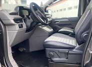 Volkswagen Caravelle 6
