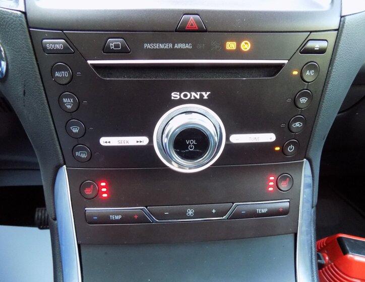 Ford S-MAX 32
