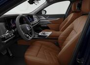 BMW i7 4