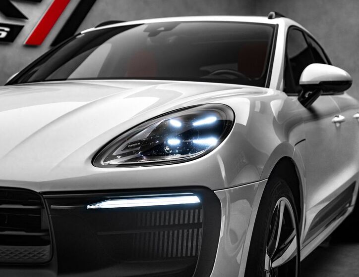 Porsche Macan 9