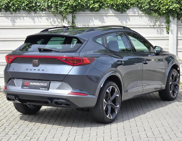 Cupra Formentor 6