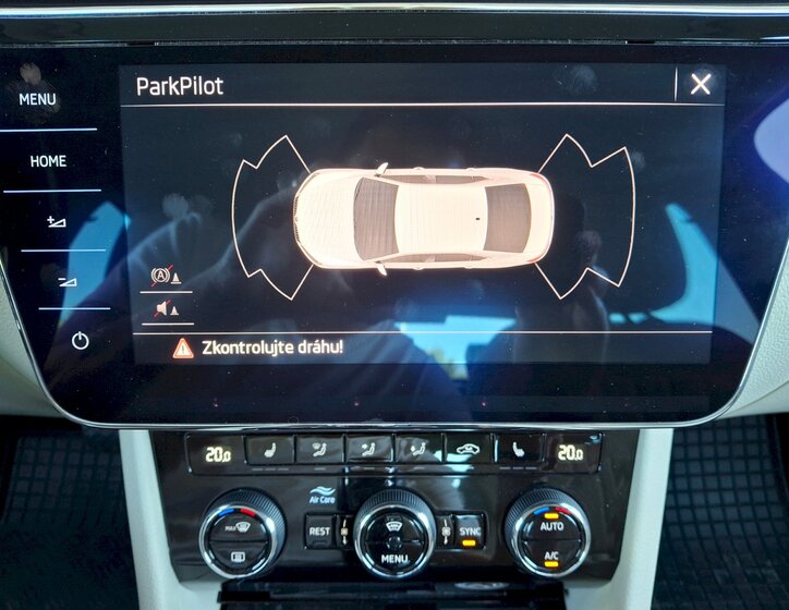 Škoda Superb 17