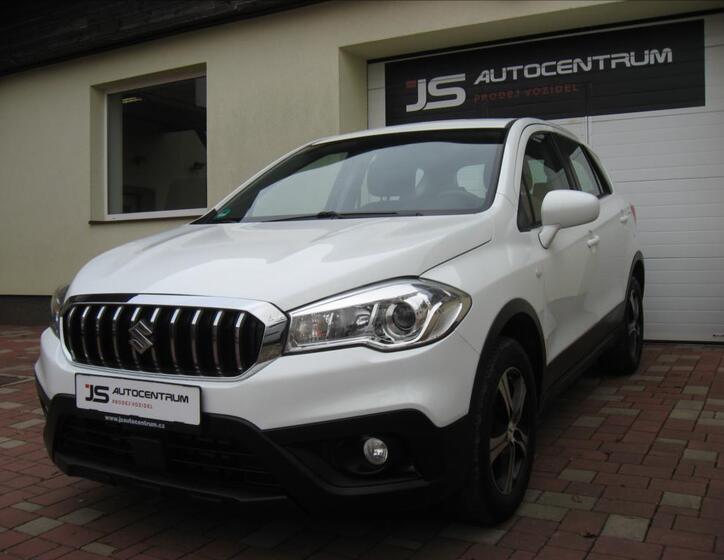 Suzuki S-Cross 1