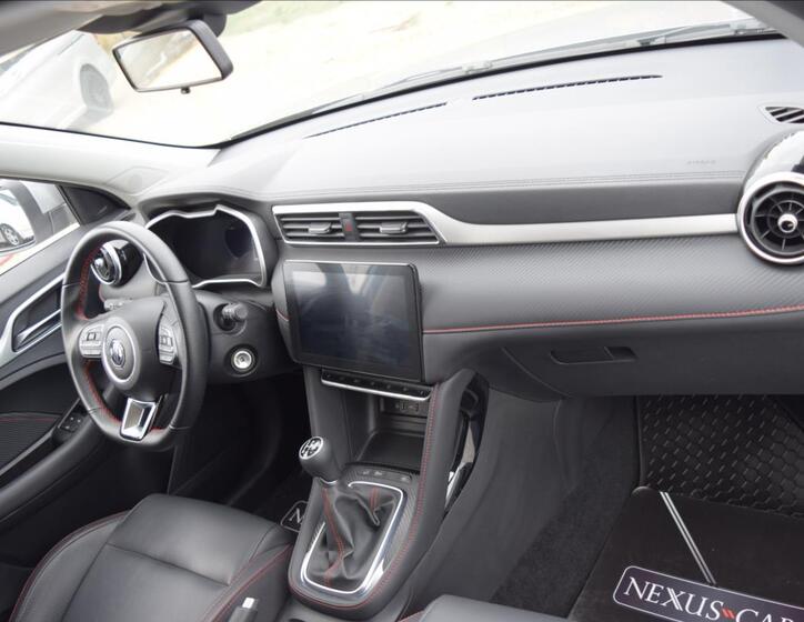 MG ZS 21
