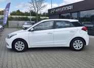 Hyundai i20 8