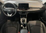 Hyundai i30 18