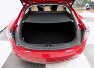 Tesla Model S 8