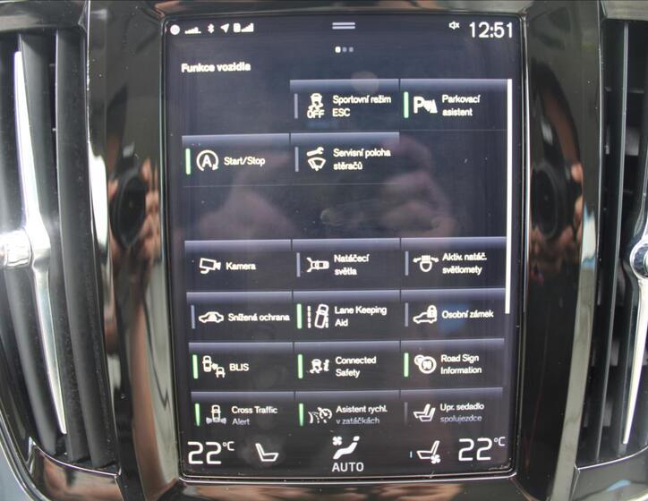 Volvo V90 25