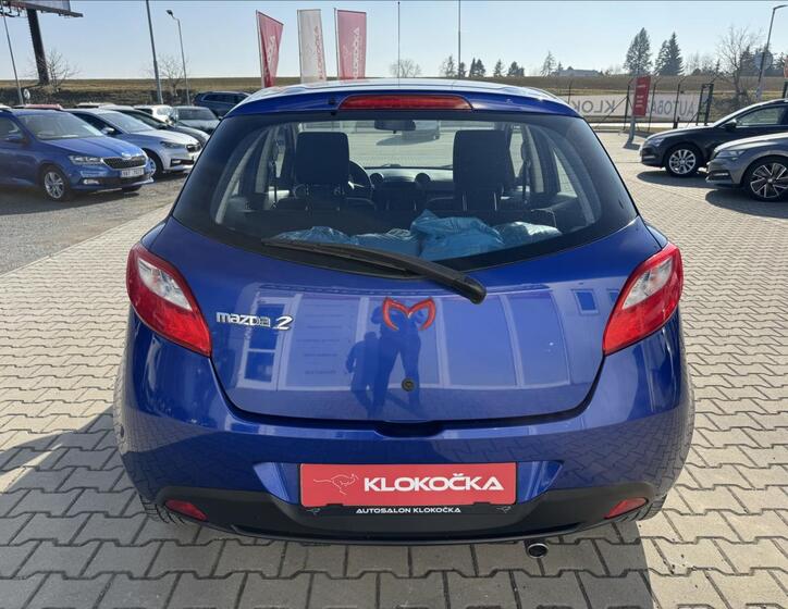 Mazda 2 5
