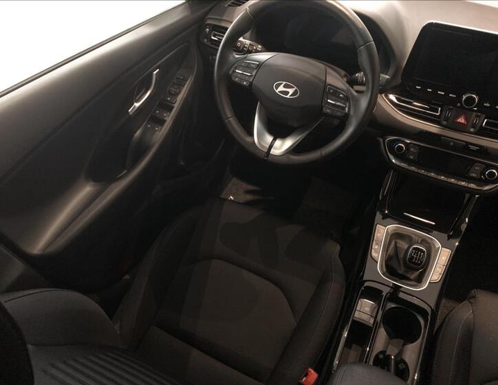 Hyundai i30 19