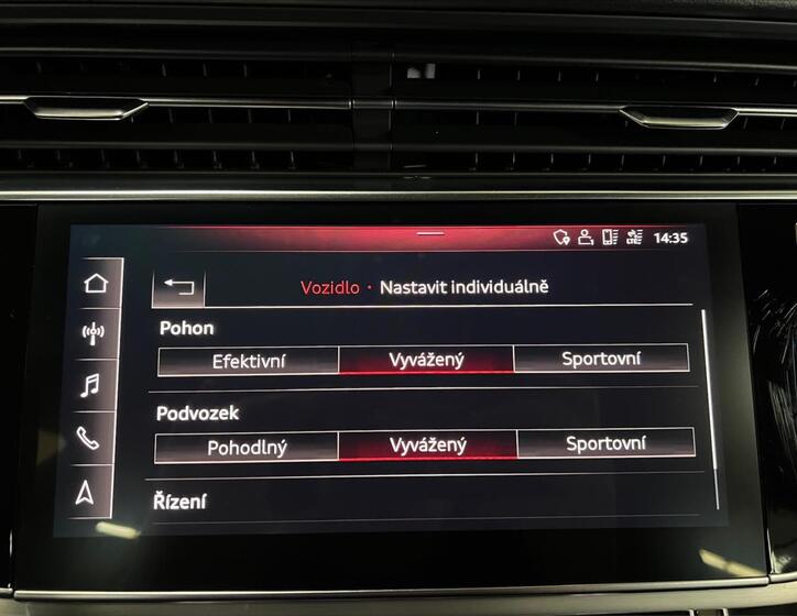 Audi Q8 22