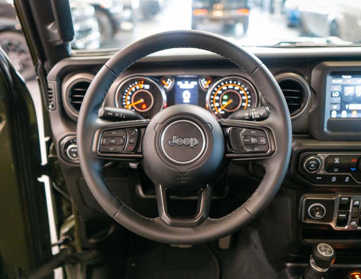 Jeep Gladiator 16