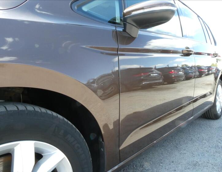 Volkswagen Touran 14