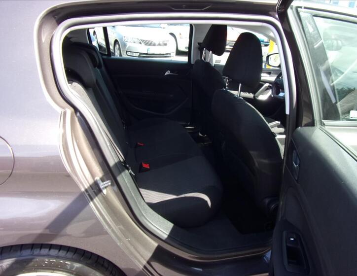 Peugeot 308 11