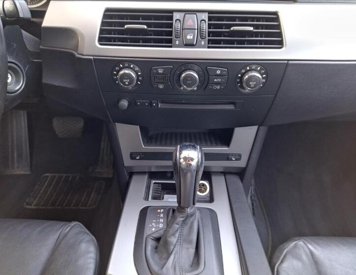 BMW Řada 5 12