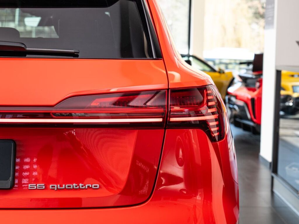 Audi e-tron 22