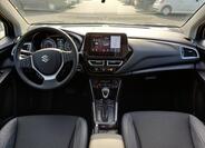 Suzuki S-Cross 12