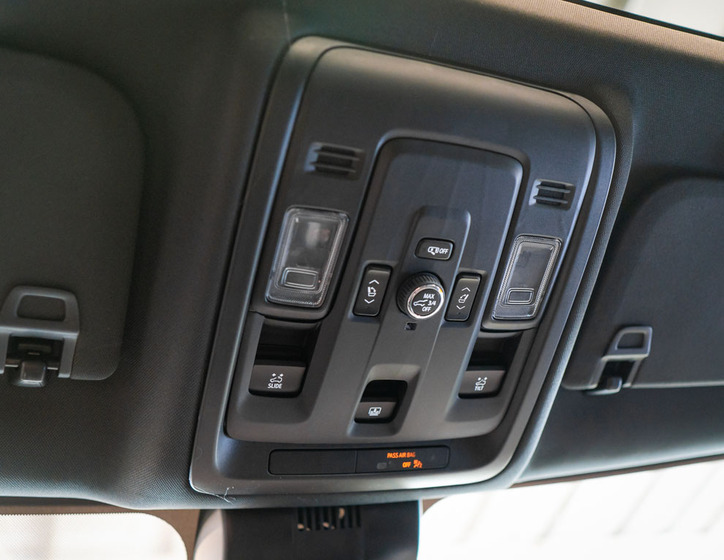 Chevrolet Tahoe 32