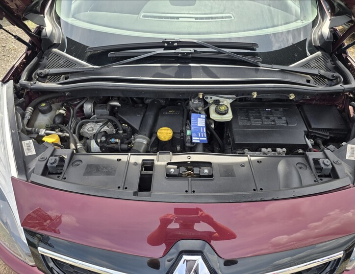 Renault Scénic 24