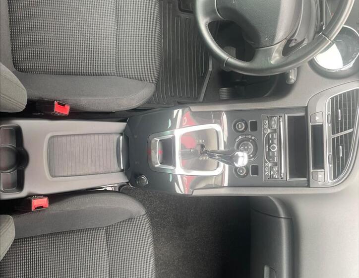Peugeot 5008 16