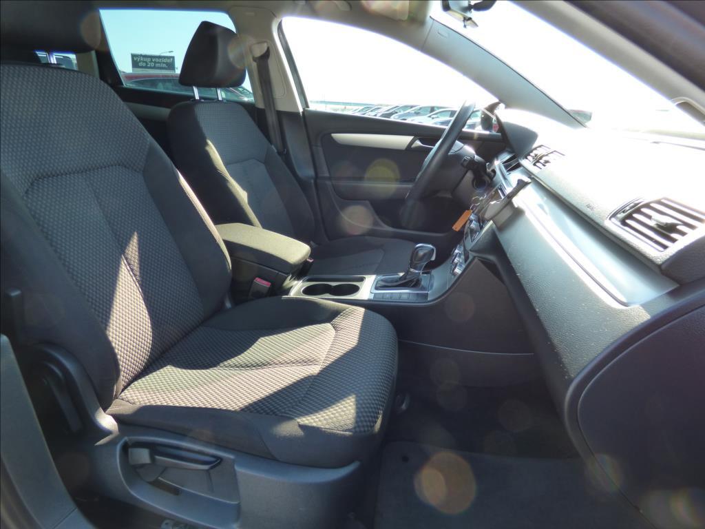 Volkswagen Passat 53