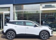 Peugeot 2008 8